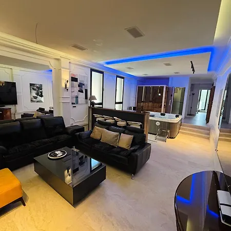 Onyx Grand Zemun * Belgrád